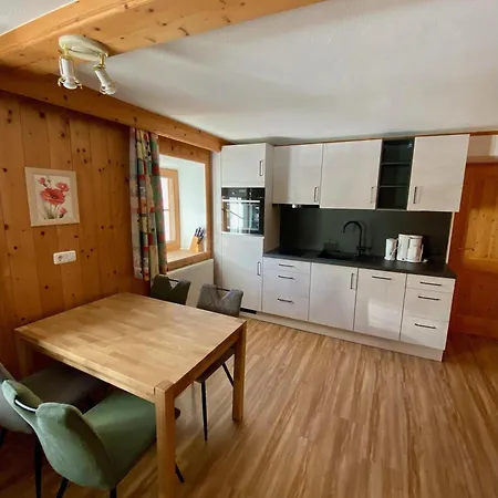 Neuwalder גרלוס