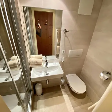 Neuwalder Apartman *